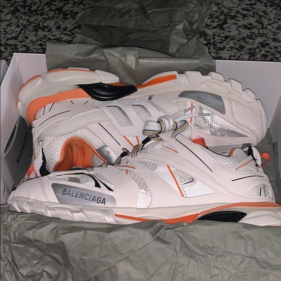 Men’s size 11 Balenciaga sneakers - Picture 3 of 5